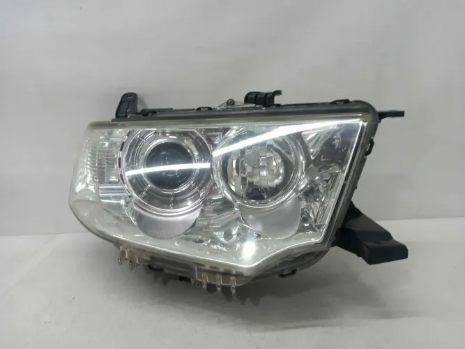 Farol Pajero Dakar 2009 A 2015 Original Usado Olhe As Fotos Direito/passageiro
