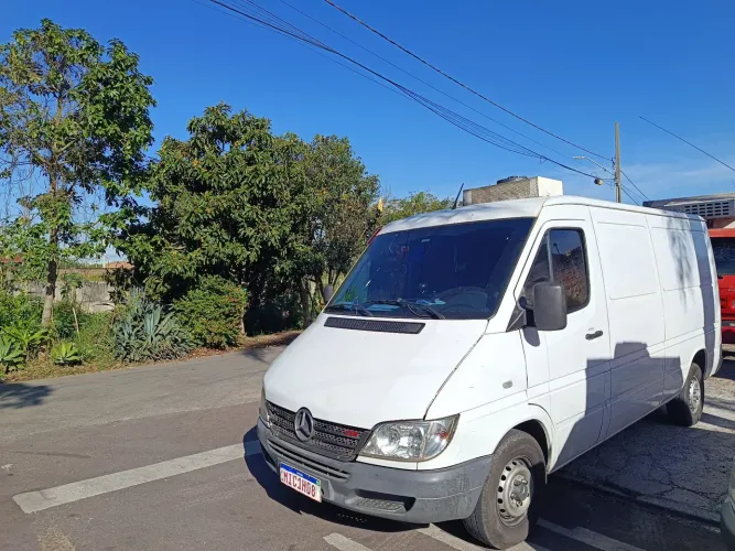 Mercedes-Benz Sprinter 311 Furgão Curto 2.2 Dies 2011