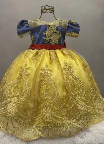 Vestido Branca de Neve - Luxo