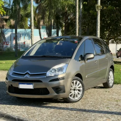 Citroen C4 GLX 2.0 Flex 16V 5P Aut. 2011
