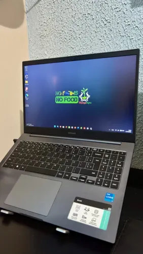 Notebook Samsung Book Core i5 11ª Geração | 8GB RAM | SSD 256GB | Full HD