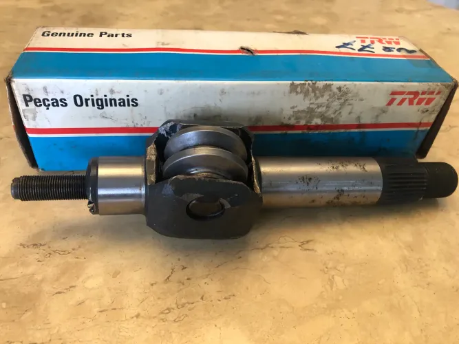 Eixo Setor Direção VW Kombi 1500 65/75 ORIGINAL TRW 10324004  2114152172