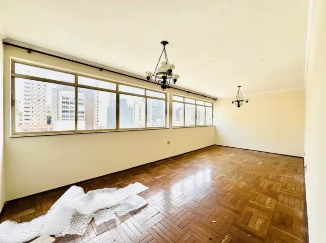 Apartamento à venda com 3 quartos, 168 m² - Centro