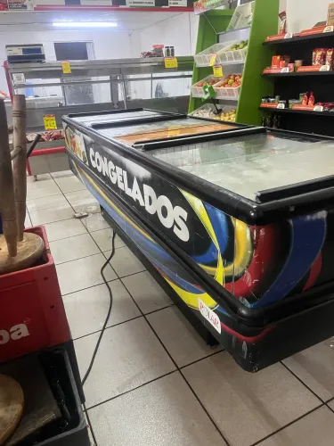 Balcão Expositor Congelados Polar 800 Litros - Funcionando Perfeitamente