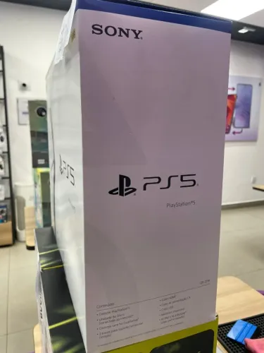 ? PlayStation 5 Slim 1TB - NOVO | Lacrado/Estado de Novo  