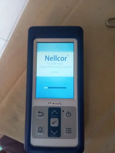 Oxímetro de pulso portátil semi novo