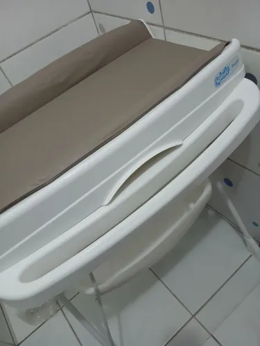 Banheira c/trocador