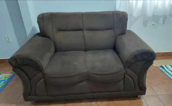 Sofá 2 lugares
