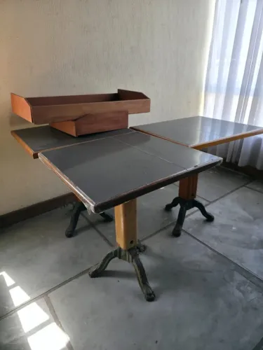Conjunto de 8 mesas para restaurante e área externa