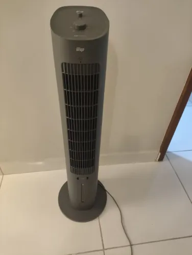 Climatizador de Torre Wap Air Fresh 127v Umidifica e Ventila