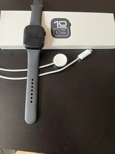Apple Watch séries 10 46mm gps jet black aluminium case, bateria 100%