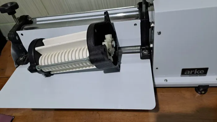 Máquina de sovar pão 