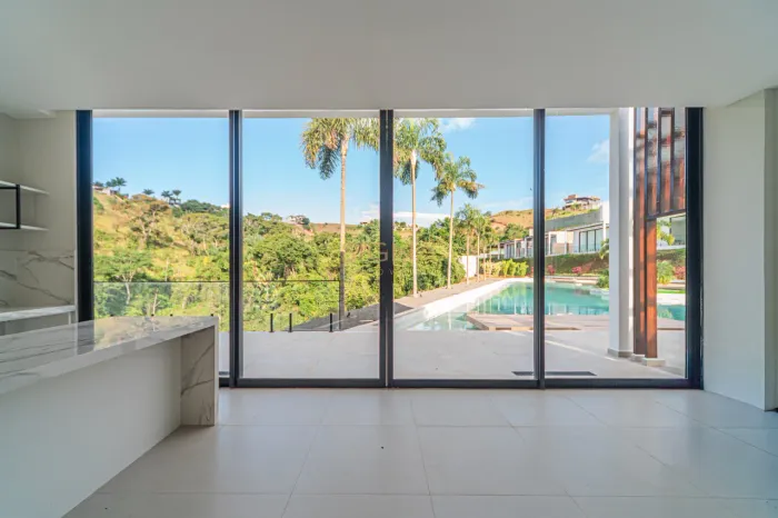 Casa 3 Quartos, Suíte e 4 vagas de garagem à Venda no Villa Santorini Morada da Garça, Ma