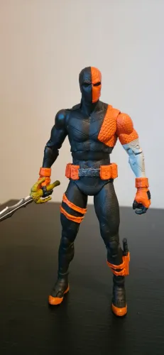 MCFARLANE DEATHSTROKE REBIRTH
