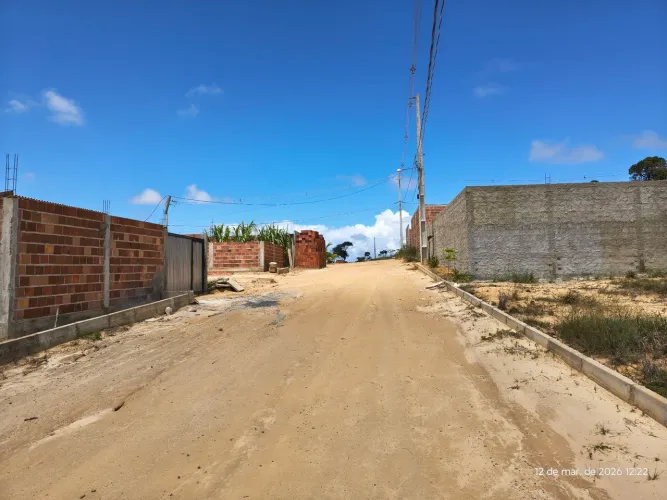 Lotes em Arembepe