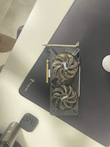 Placa de vídeo GTX 1660 em excelente estado