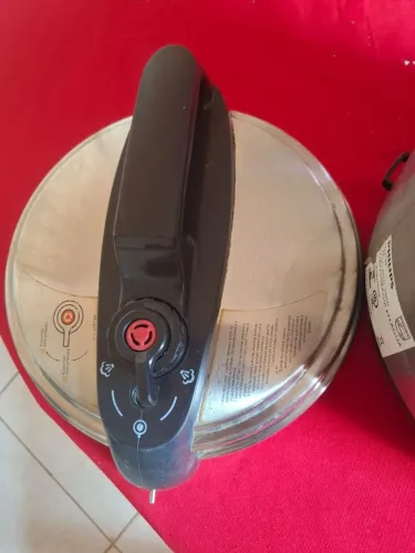 Vende se panela elétrica