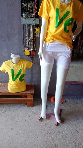 Brechó de roupas femininas 
