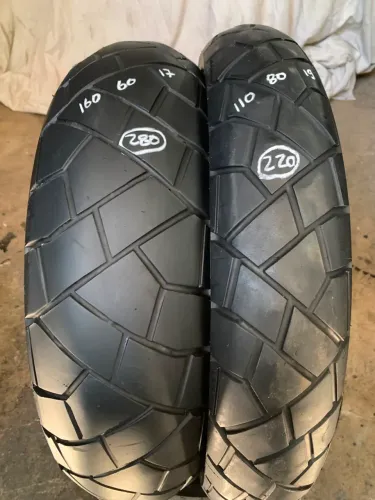 Par de Pneus de Moto CB500X 2.019 Acima