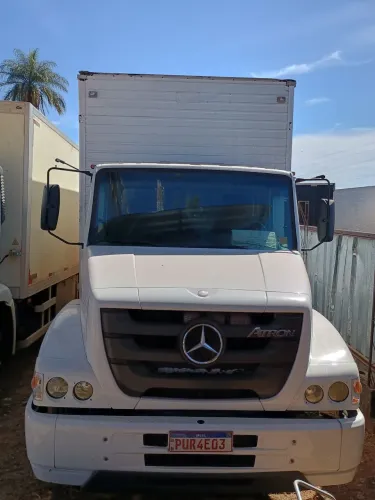 Vendo caminhão toco baú 1319 Atron