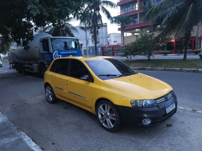 Fiat Stilo 1.8 Sporting Flex 8V 5P 2010