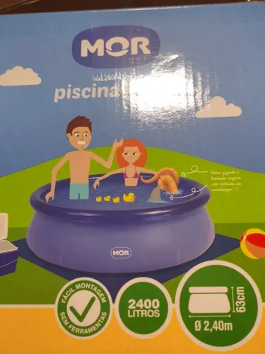 Piscina inflável 2400 litros