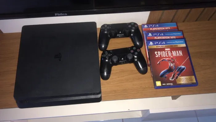 Ps4 slim