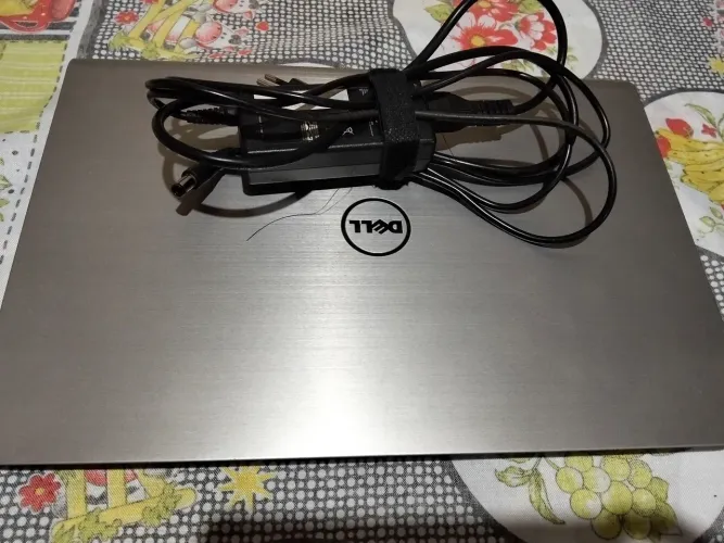 Notebook Dell i7, 16gb (Leia descrição).