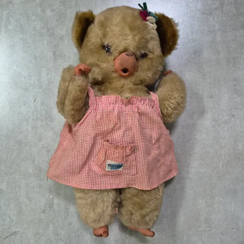 URSA PEPOSA MAMÃE GRANDE ROUPA ORIGINAL FLORES NA CABEÇA USADA COM MARCAS DO TEMPO PEPOSO 