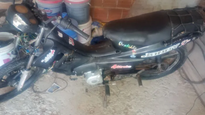 Moto Jonny