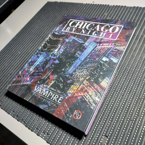 Livro RPG Vampire: The Masquerade V5 Chicago by Night em Inglês
