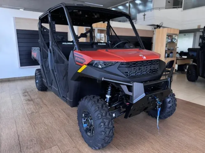 UTV Polaris RANGER 6 lugares 1000 PREMIUM
