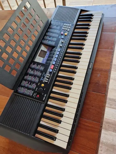 Teclado Yamaha p190