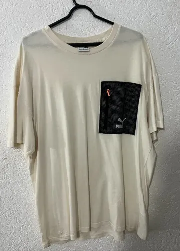 Camiseta Puma Oversized com Bolso