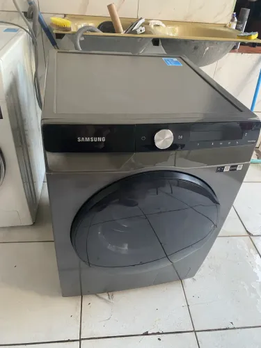 Máquina lave e seca