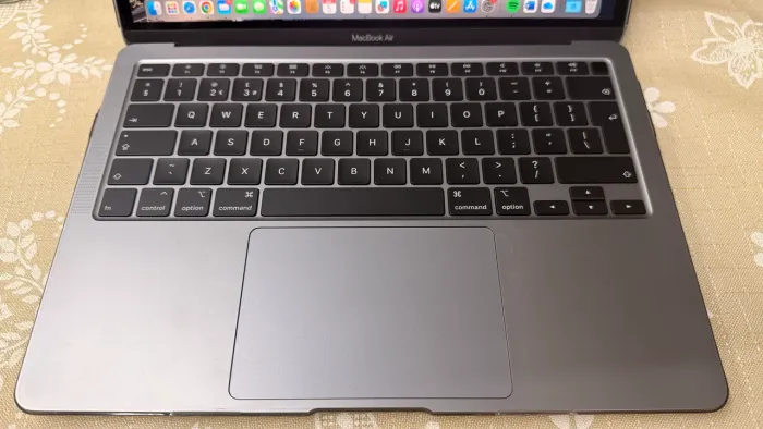 MacBook Air 2020 I3 13?
