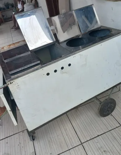 Carrinho de cachorro quente