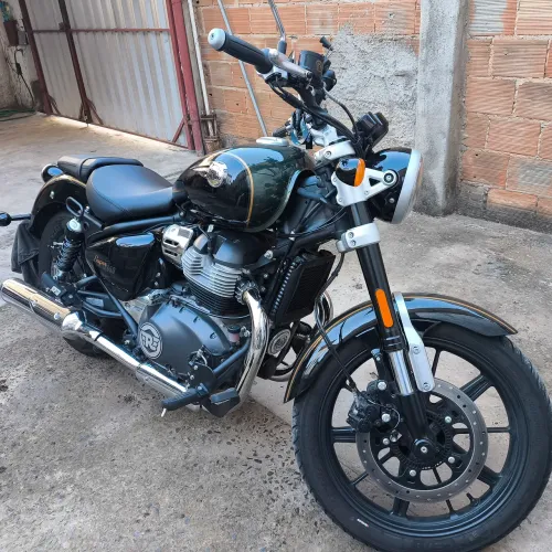 Royal Enfield Super meteor stellar Green