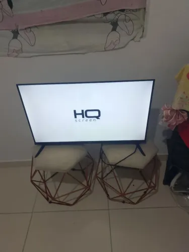 Tv HQ 32" smart.