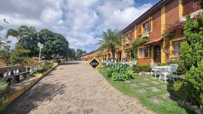 CASA EM CONDOMÍNIO COM LAZER COMPLETO EM SERRA NEGRA  MONTE CASSINO