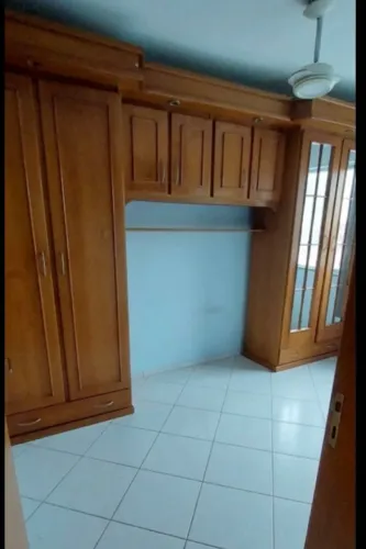 Guarda roupas Modulado Madeira 