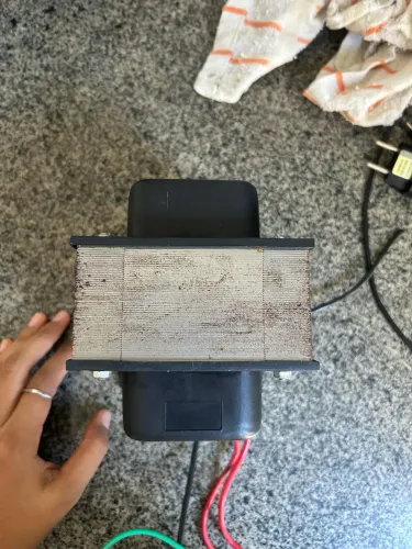 Vende-se transformador