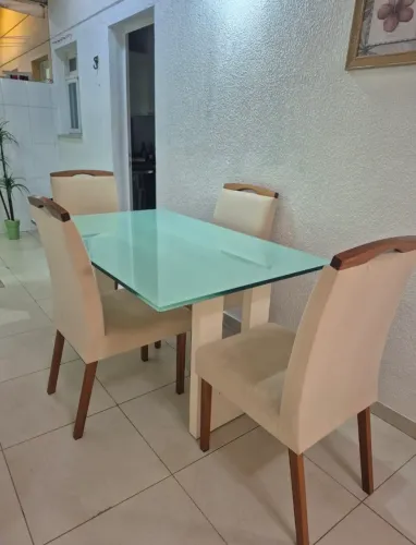 Mesa nova da Lar Shopping (valor negociável)