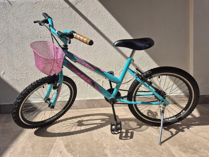 Bicicleta Aro 20 infantil menina