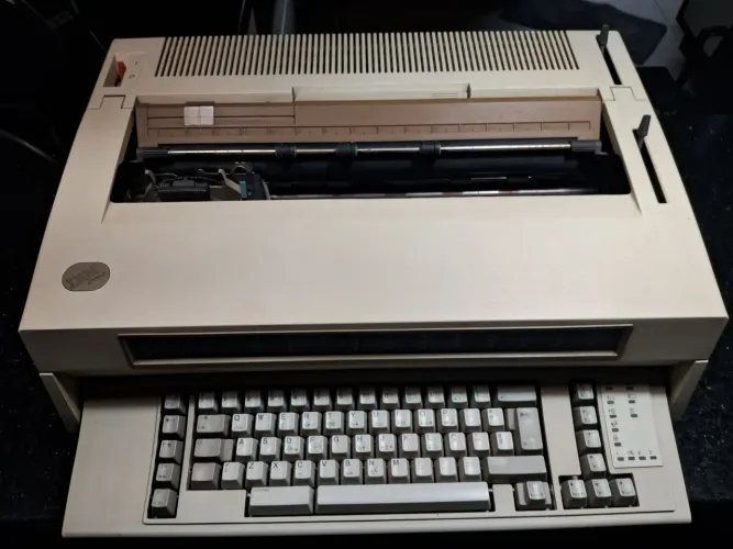 Maquina de escrever Ibm