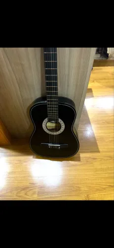Violao Austin preto com capa de proteção 