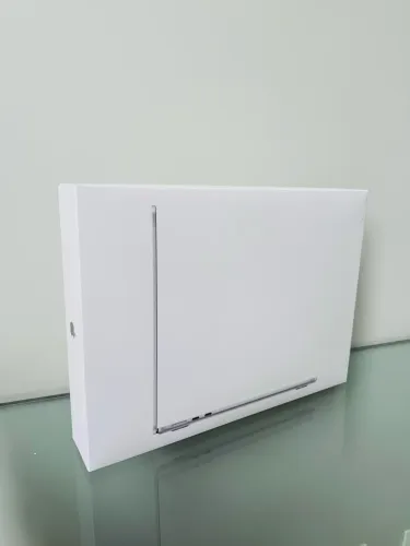 Macbook Air M4 - NOVO LACRADO