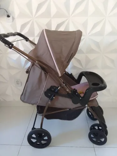 Carrinho de bebê
