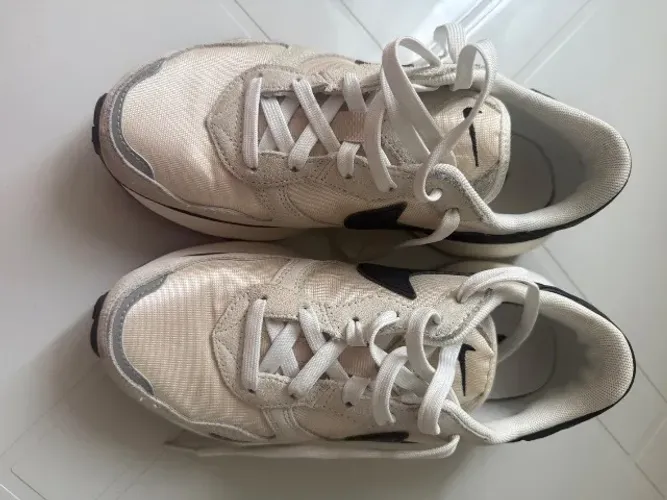 Tênis Nike Waffle Feminino