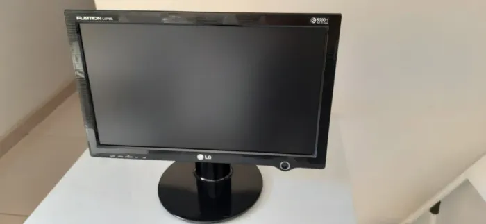 Monitor Lcd Lg Flatron L177ws Widescreen 17 Polegadas